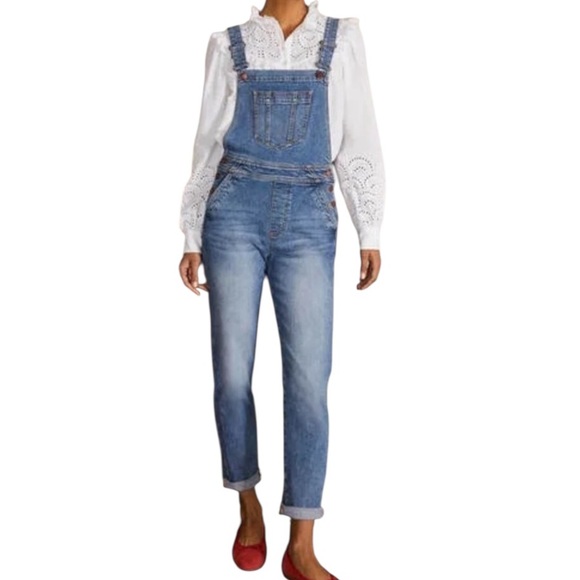 Boden Denim - Boden women’s Girlfriend Dungarees Mid Vintage Denim size 2